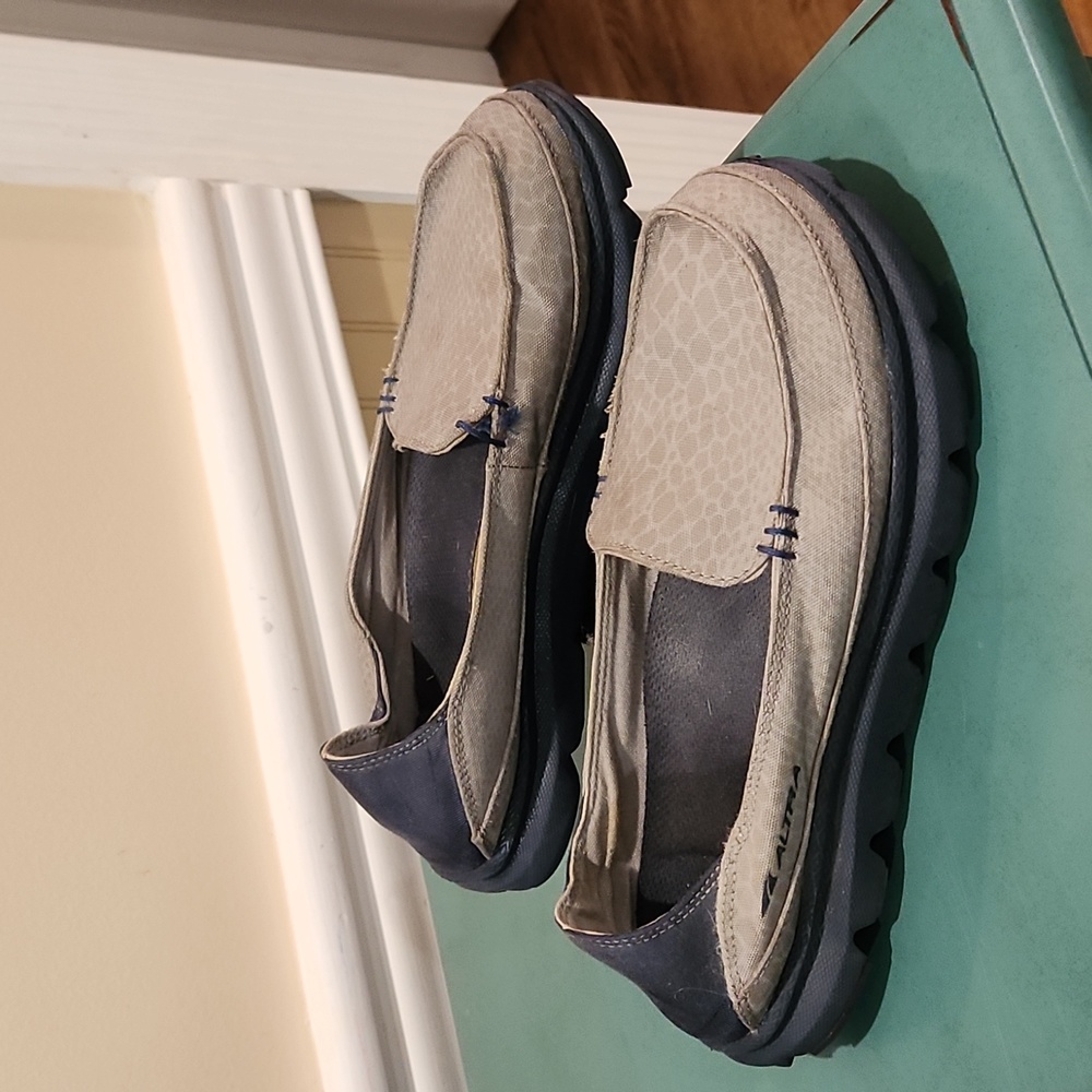 Altra loafers women's size 9
